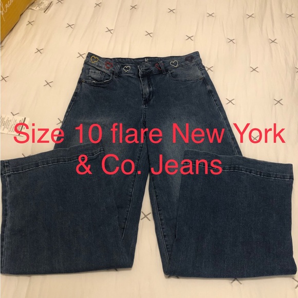 Jeans - Picture 3 of 5